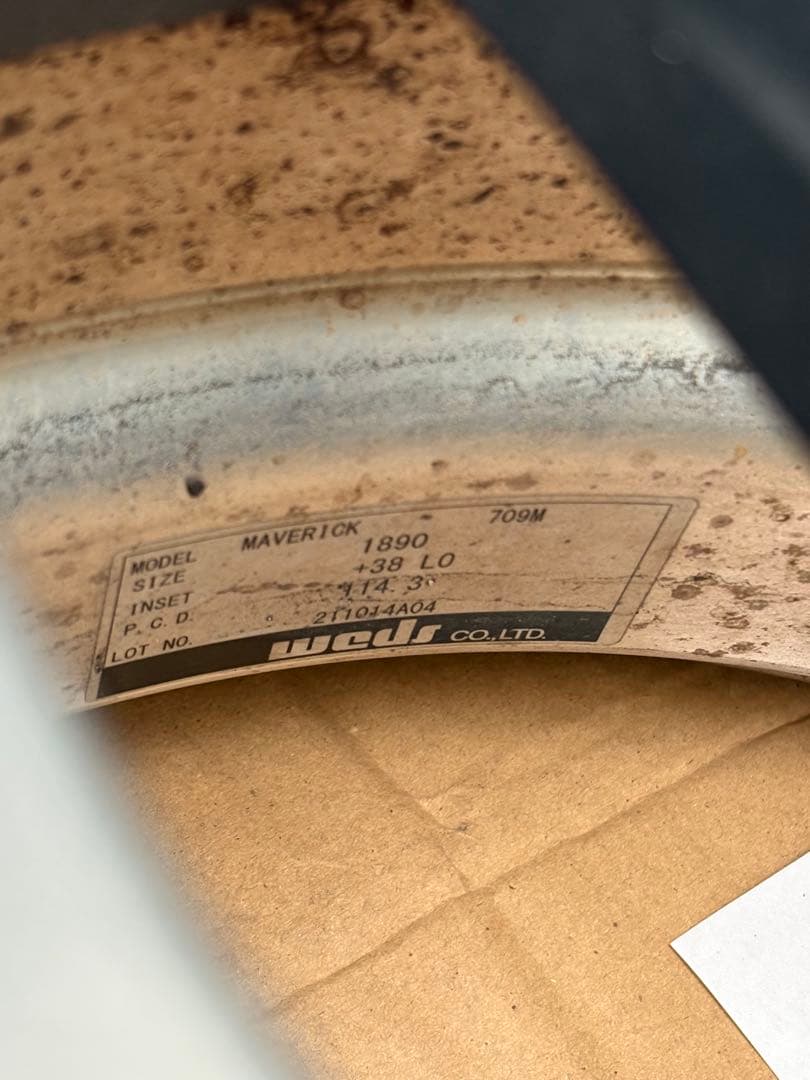 18インチ マーベリック709M 9j通しです リムキズ多々あり、足車に使用