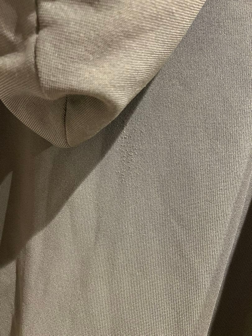 pgg トレーナー　カーキ　完売品　Ｌサイズ