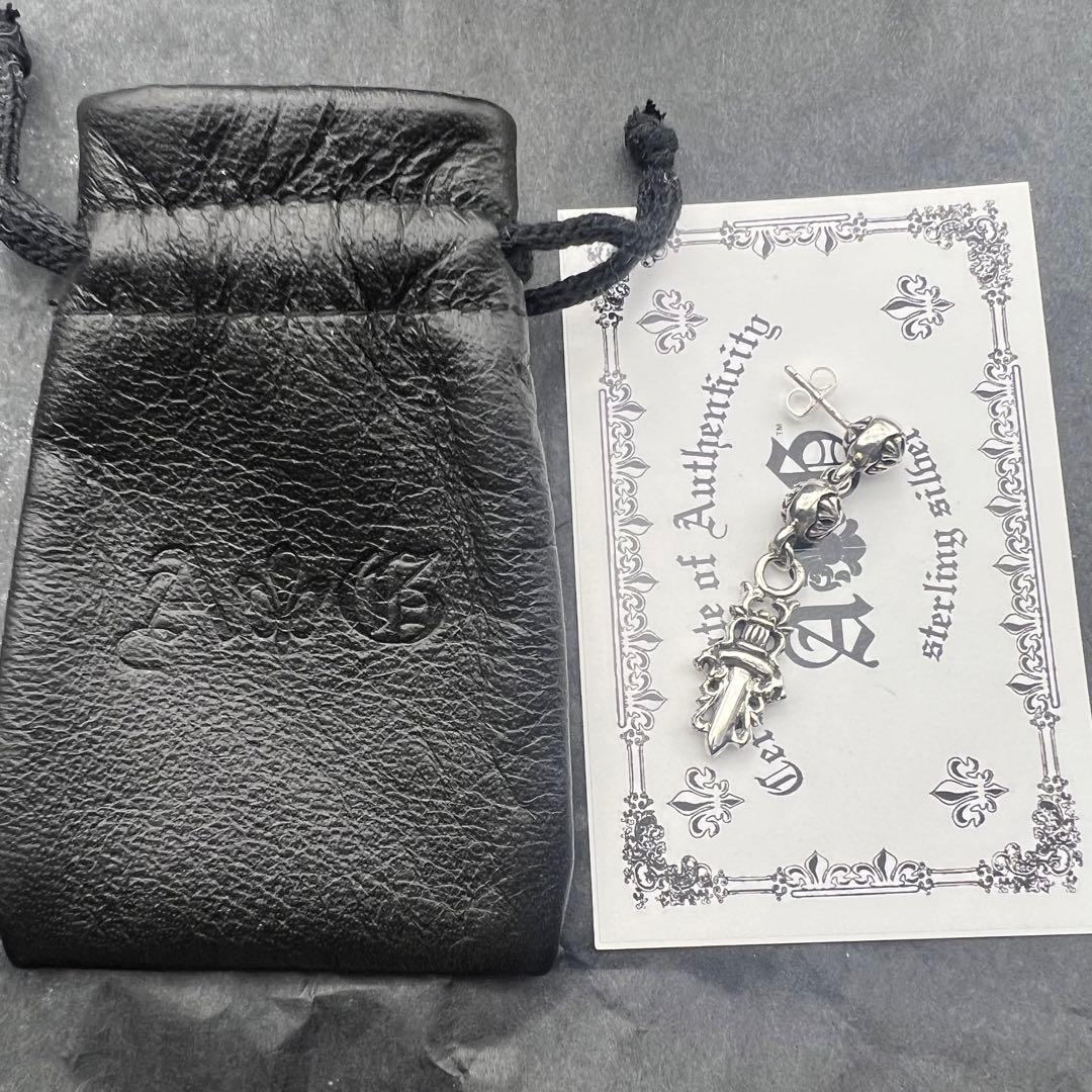 A&G エーアンドジー ダガー ドロップ ピアス