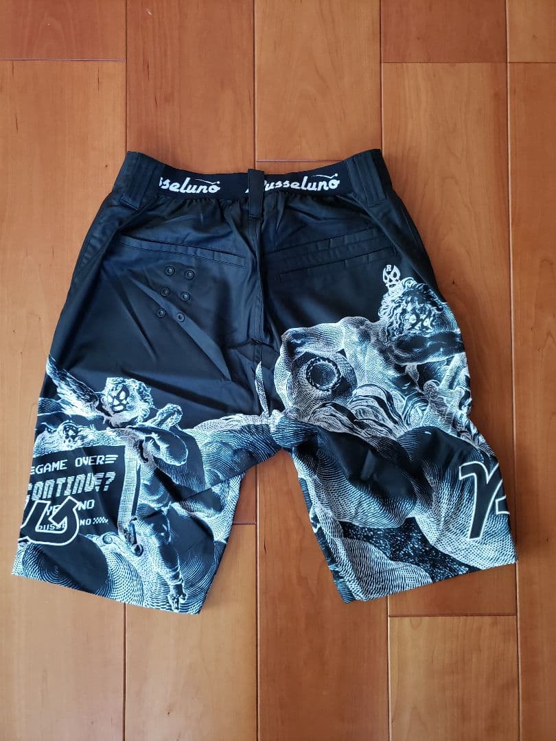 Russeluno アートプリント ショートパンツ サイズ4