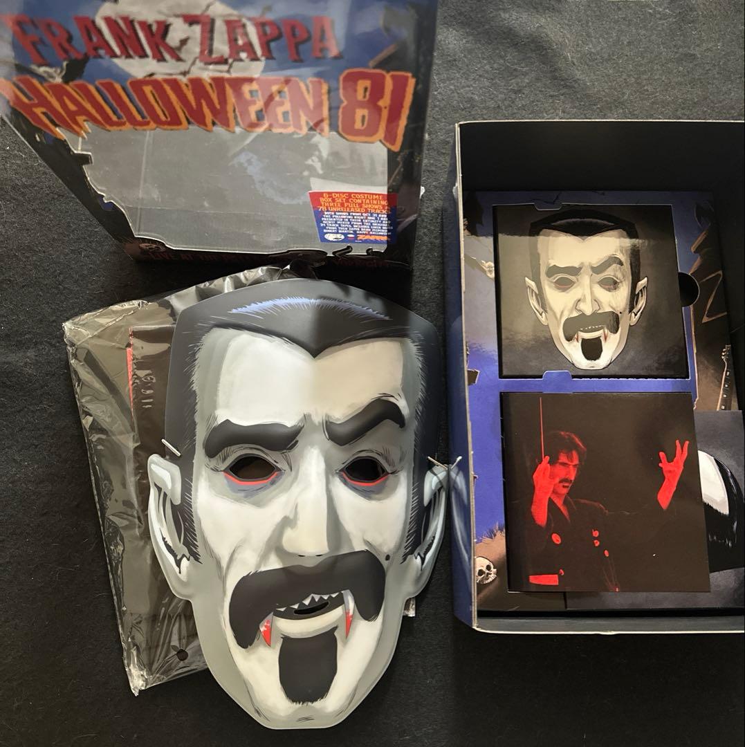 FRANK ZAPPA HALLOWEEN 81ライブ(マント&マスク付き)