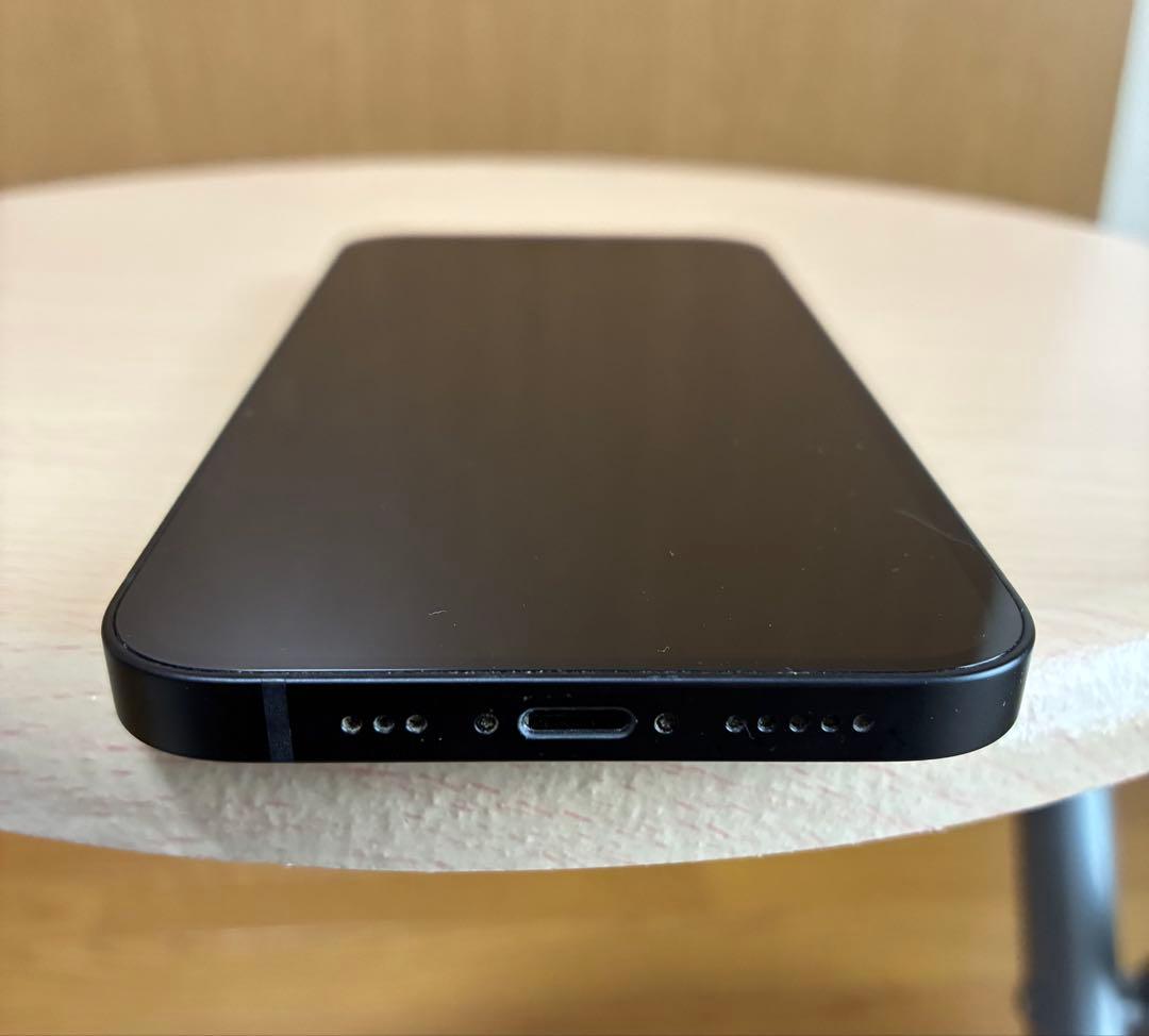 Apple iPhone 12 64GB ブラック 本体