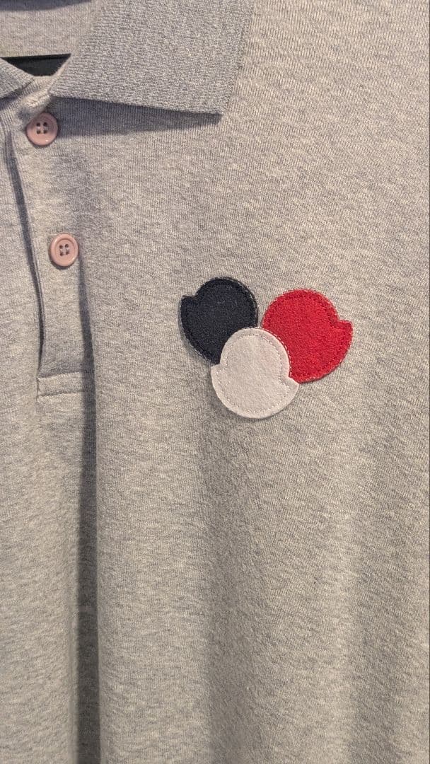 ✨２枚組‼️年末セール‼️モンクレールグレー 白ポロシャツ 確実正規品‼️