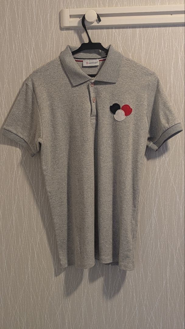✨２枚組‼️年末セール‼️モンクレールグレー 白ポロシャツ 確実正規品‼️