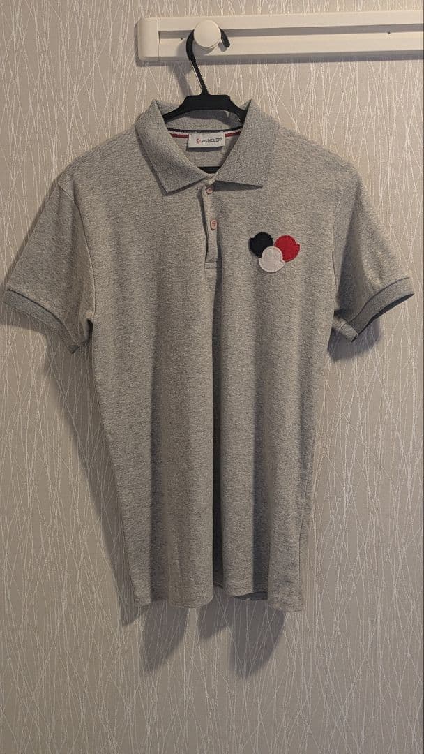 ✨２枚組‼️年末セール‼️モンクレールグレー 白ポロシャツ 確実正規品‼️