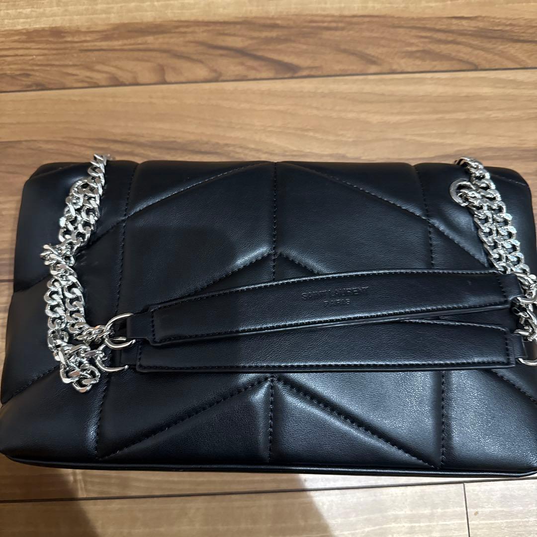 ブラックキルティング　チェーンバッグ