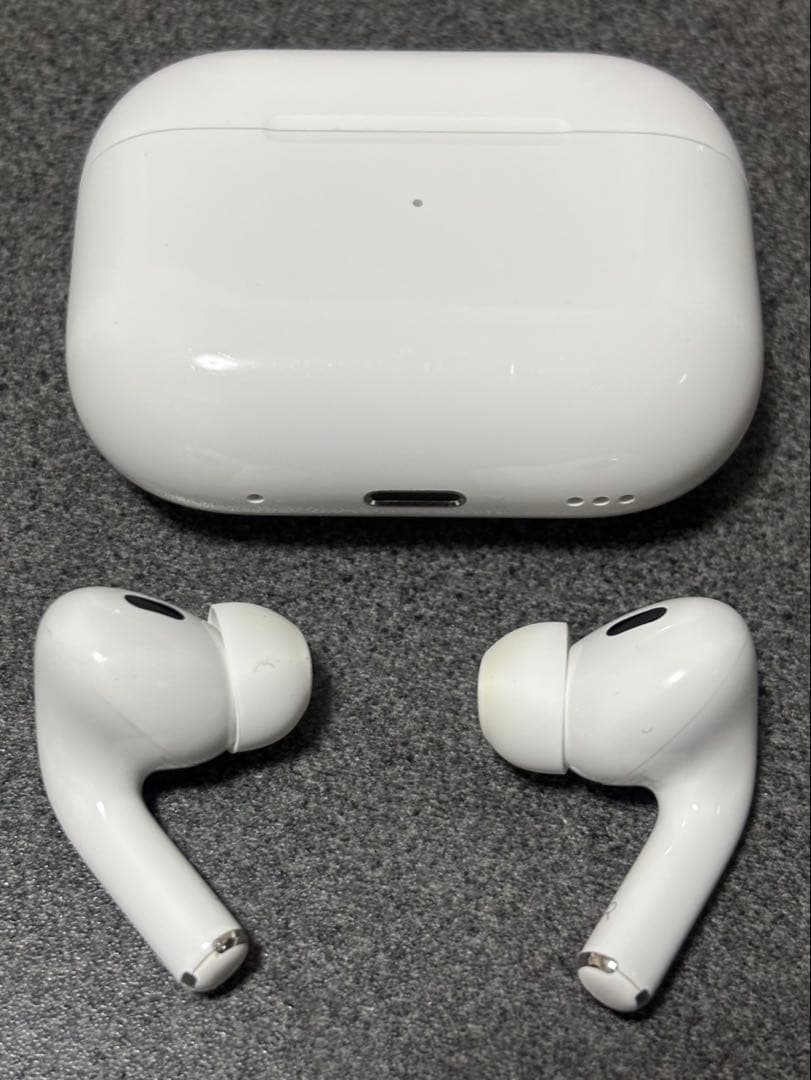 AirPods Pro 2 本体 充電ケース付き　Lightning