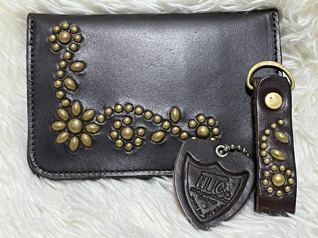 HTC ミディアムウォレット キーホルダー フラワーモチーフ ダークブラウン