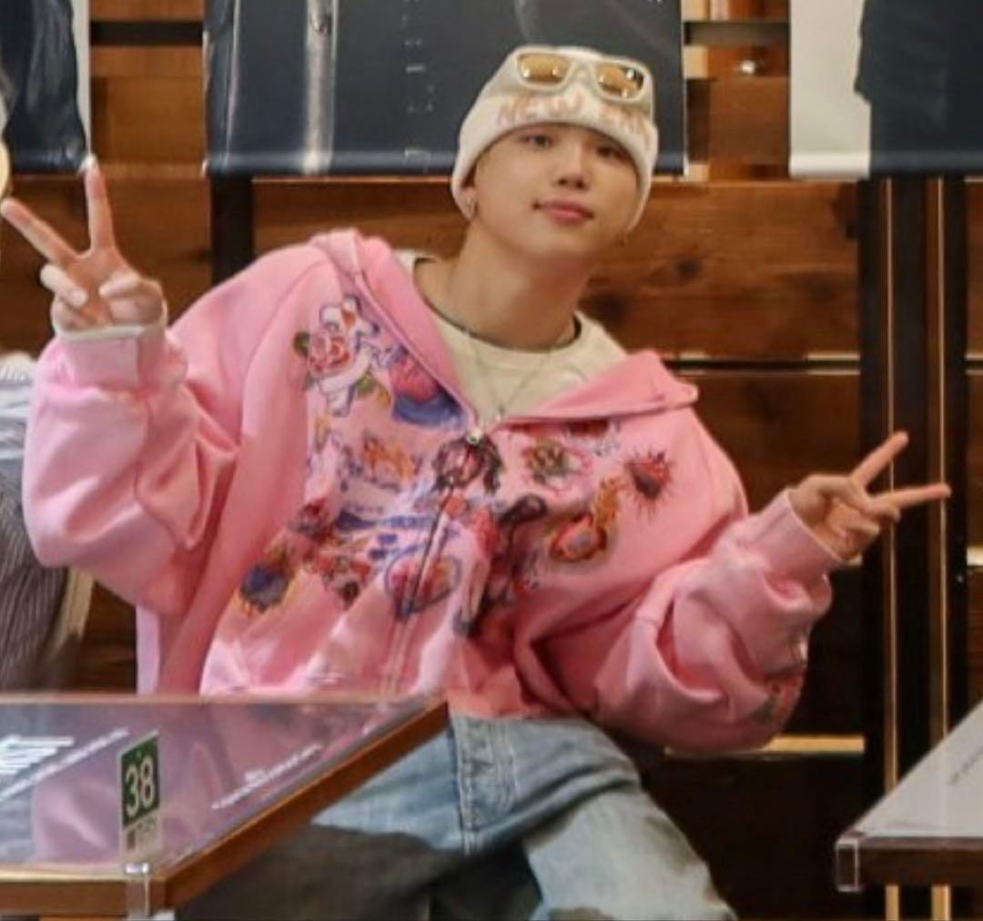 NEW ERA ニット帽 ホワイトBE:FIRST シュント着用　完売品