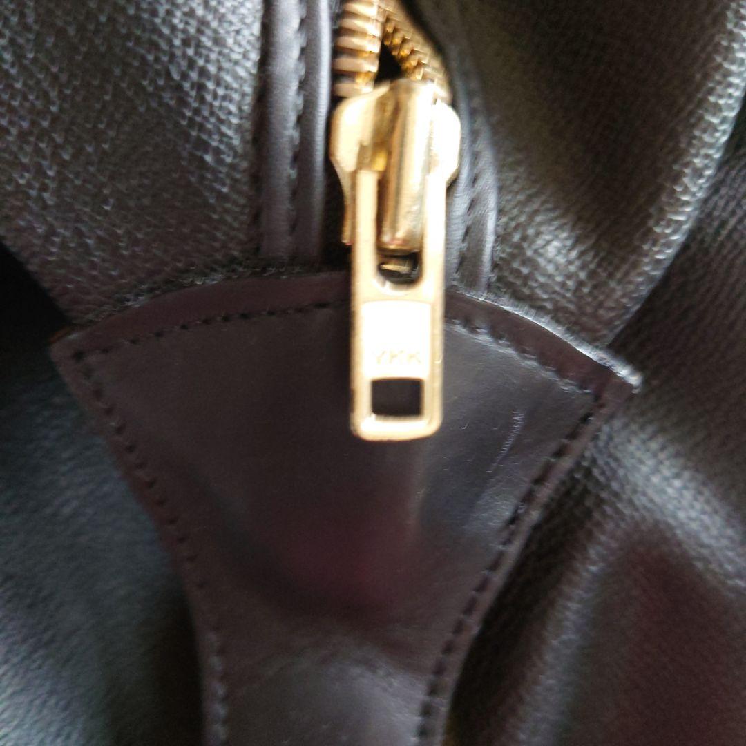 値下げ　VERSACE　黒 レザー ボストンバッグ