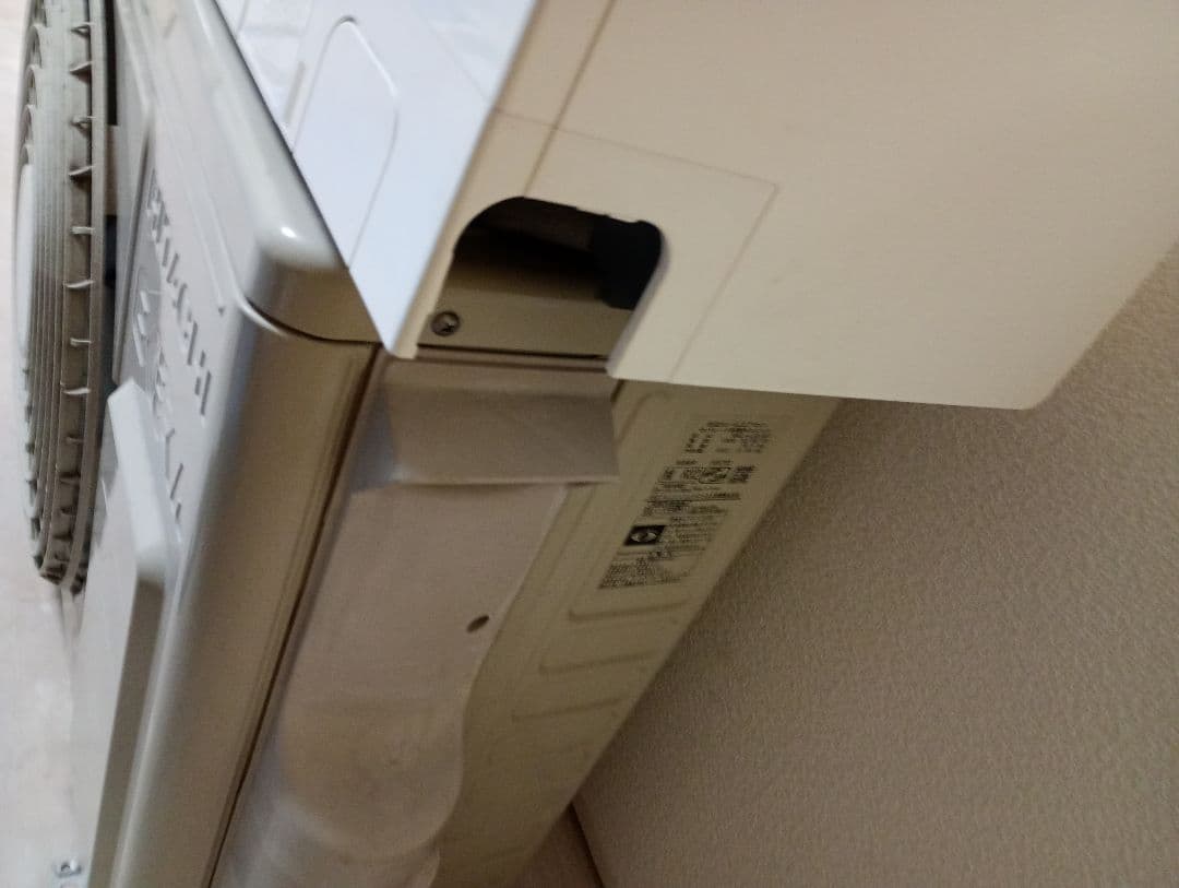 HITACHI ルームエアコン RAS-L22JE7(W) 6〜8畳 2019年