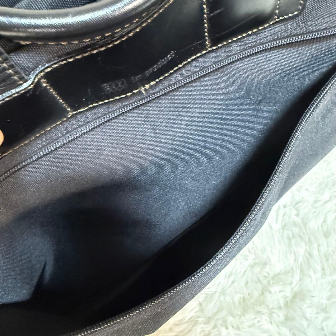 issey miyake イッセイミヤケ　ボストンバッグ　ナイロンレザー2way