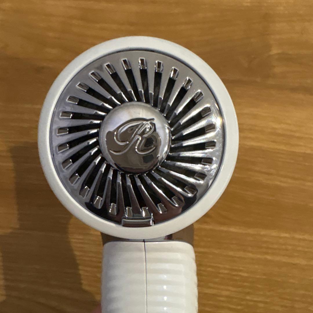 リファ　ビューティックドライヤーSE