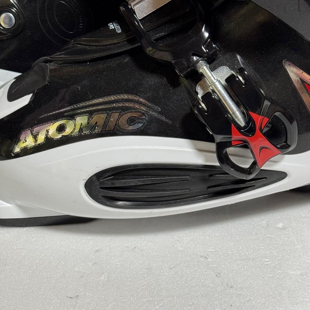 28-28.5cm スキーブーツ黒色ブラックホワイト初心者329mmATOMIC