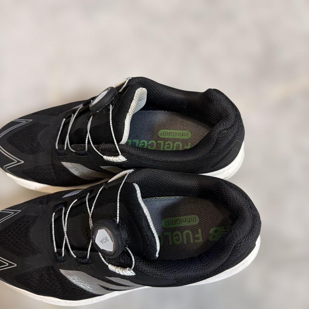 ニューバランス　ゴルフ　1001v5 完売人気モデル　ブラック