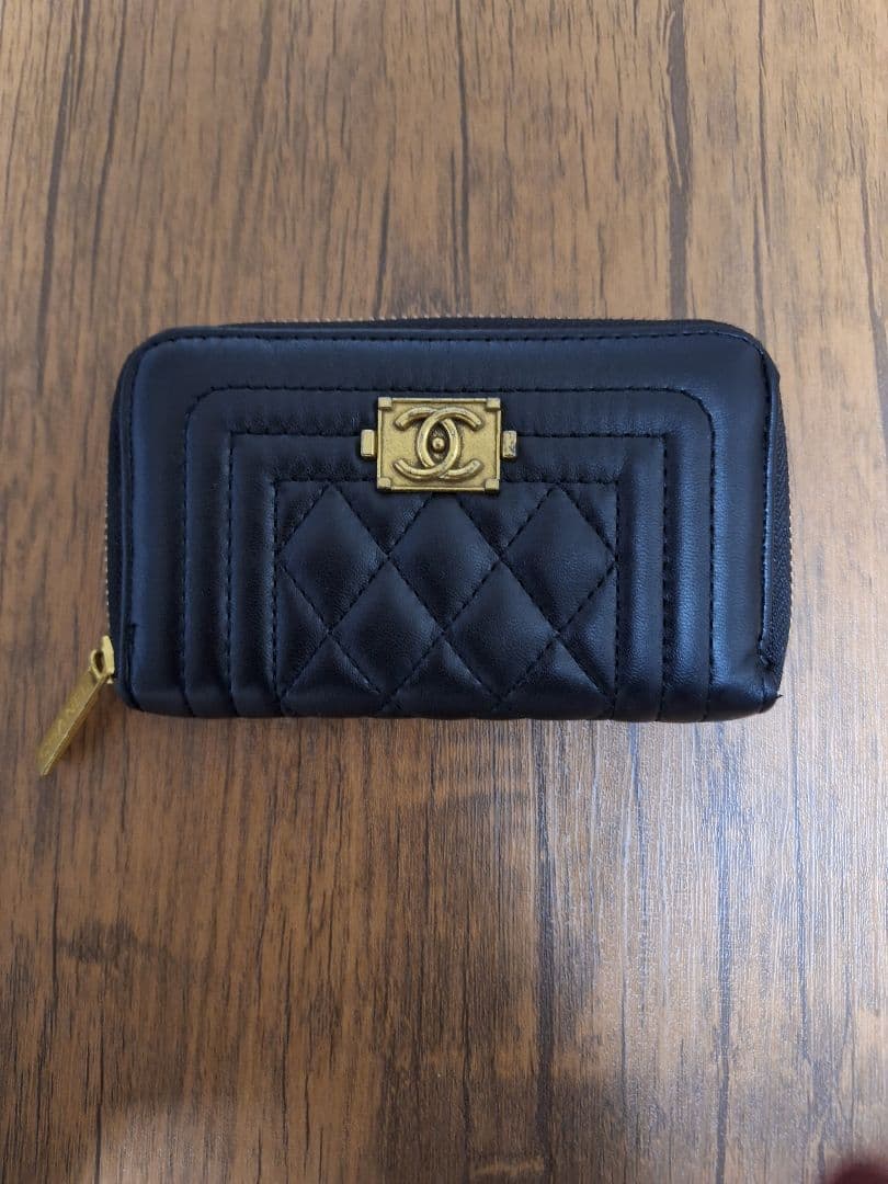 CHANEL　ノベルティ　カードミニ財布