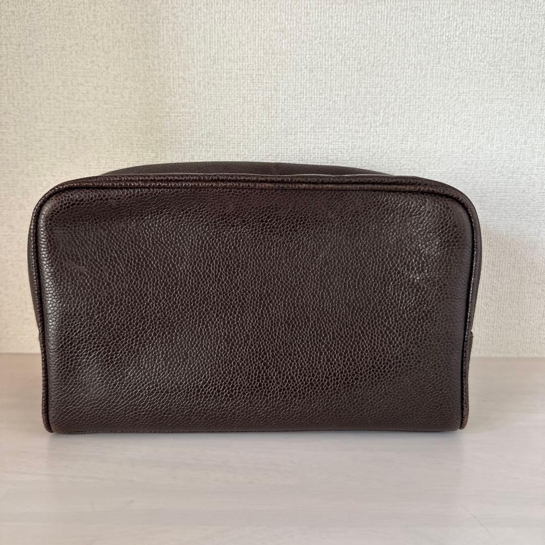 CHANEL シャネル　コスメポーチ　クラッチバッグ　キャビアスキン　ブラウン