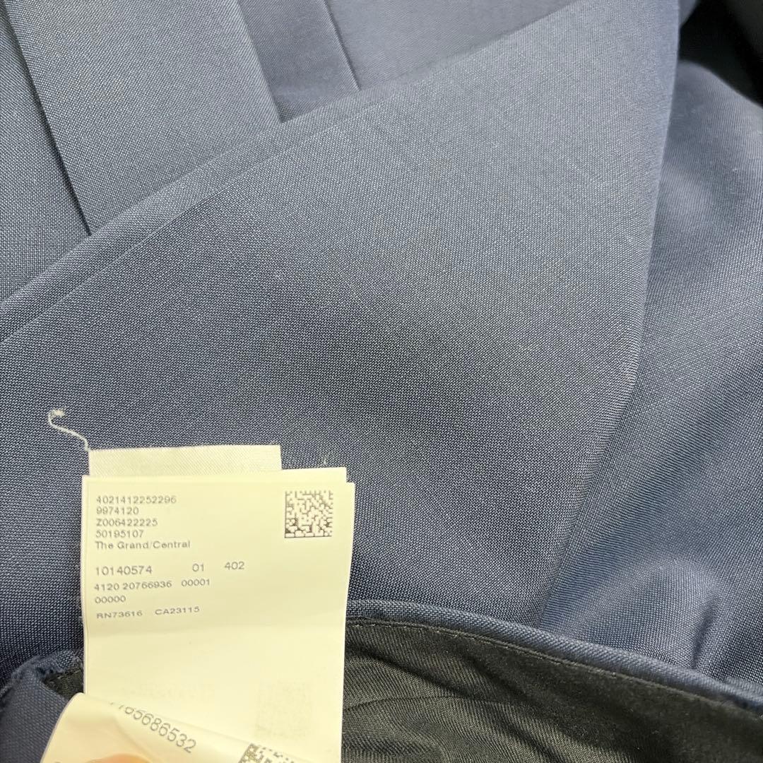 BOSS ネイビー ビジネススーツ