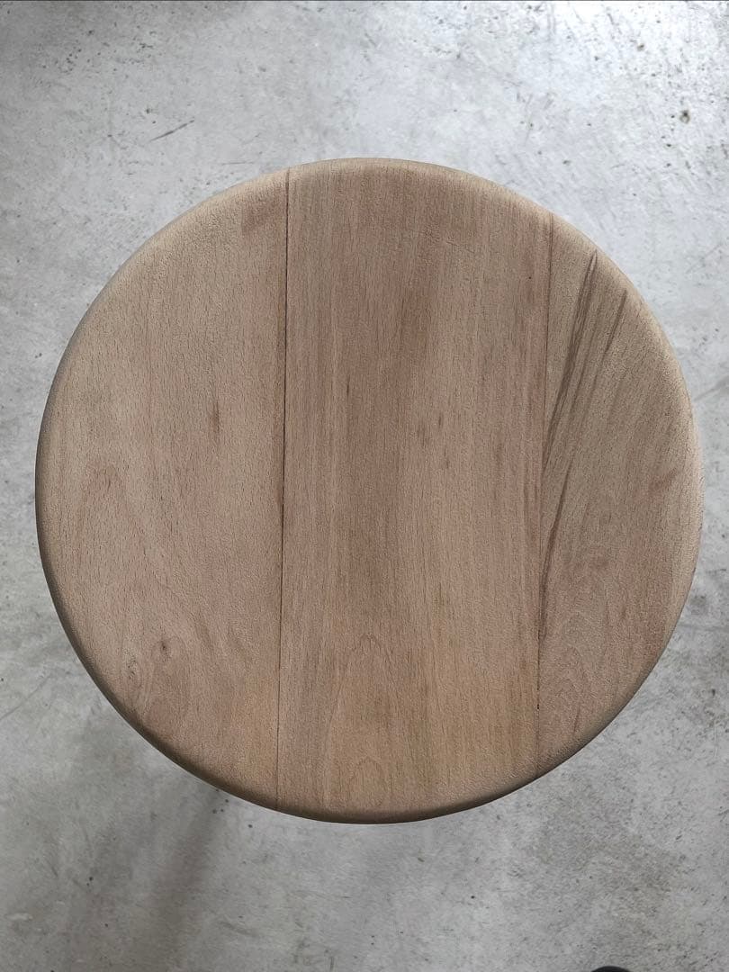 古い三本脚スツール 丸椅子　レトロ　古道具　アンティーク