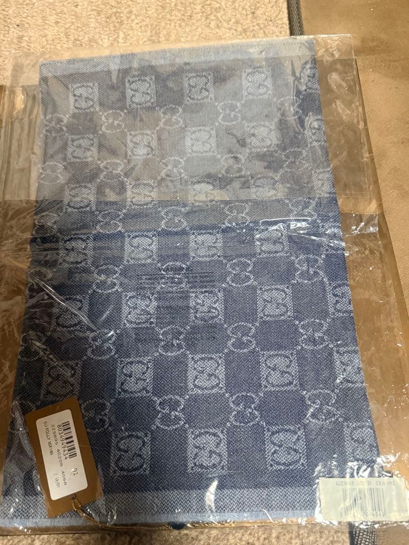 激レア GUCCI ネイビー チェック柄 マフラー