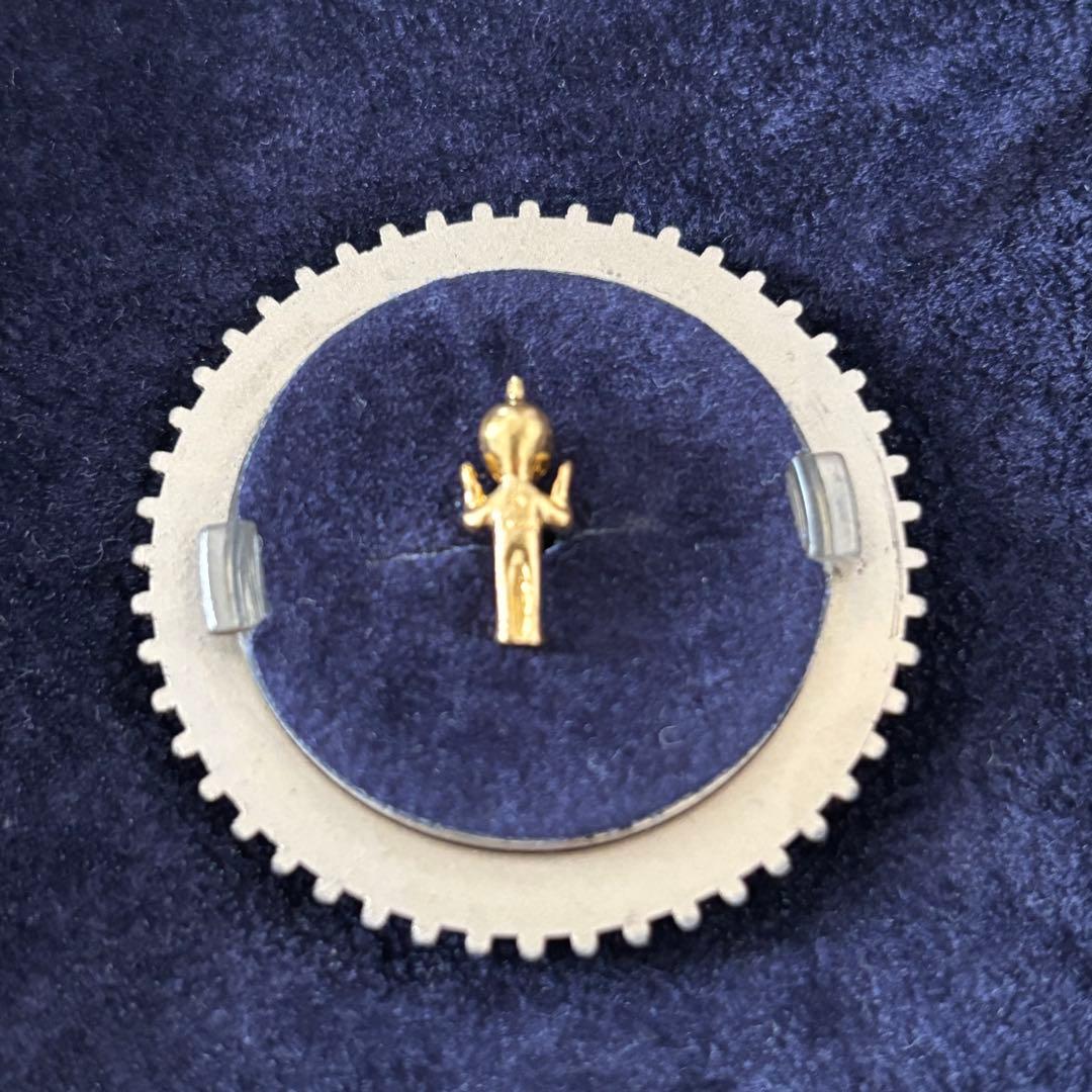 日清カップヌードル　すごいぞゴールドU.T￼.13mm 純金ちっちゃフィギュア