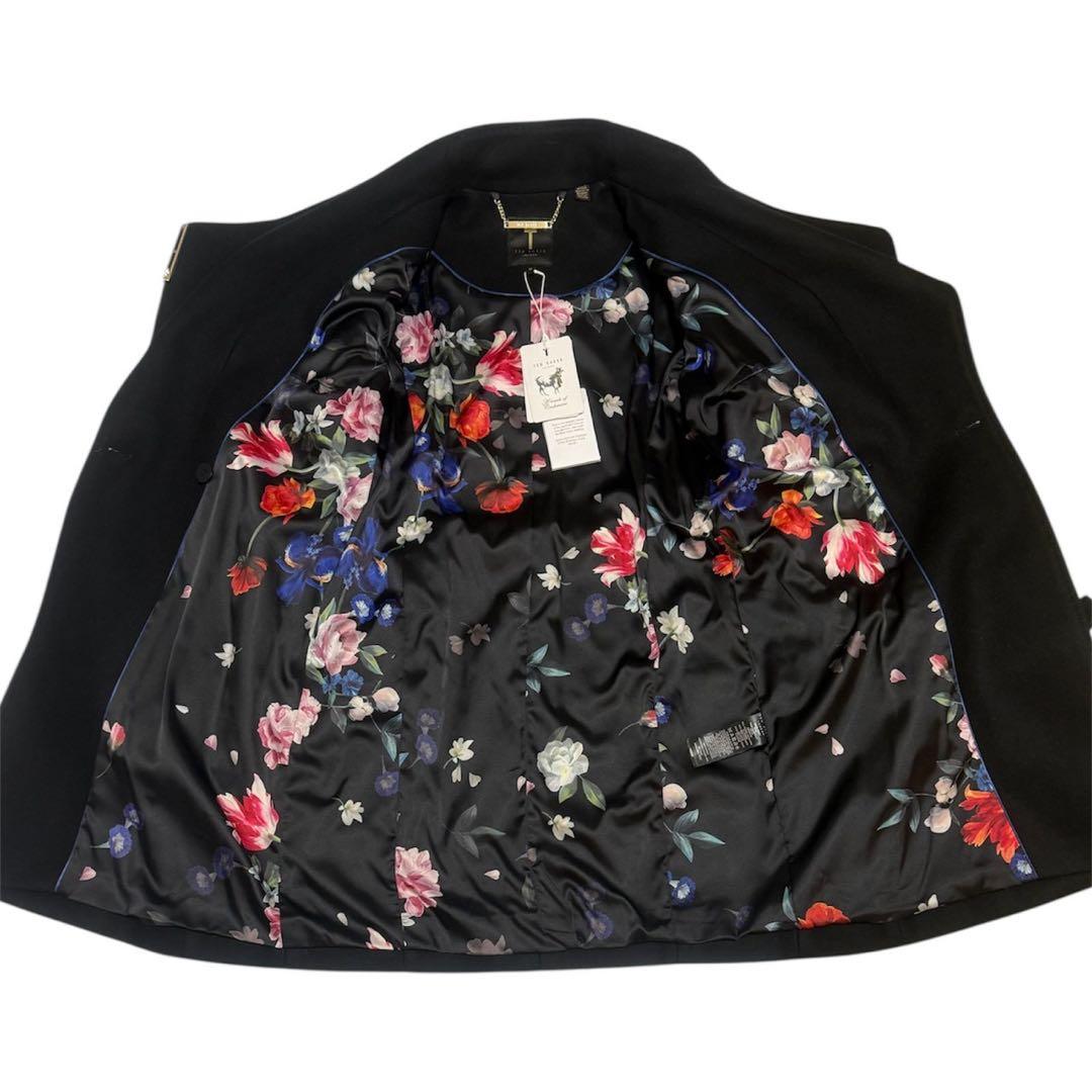 【新品】TED BAKER テッドベイカー　ダウンコート　花柄　Aライン