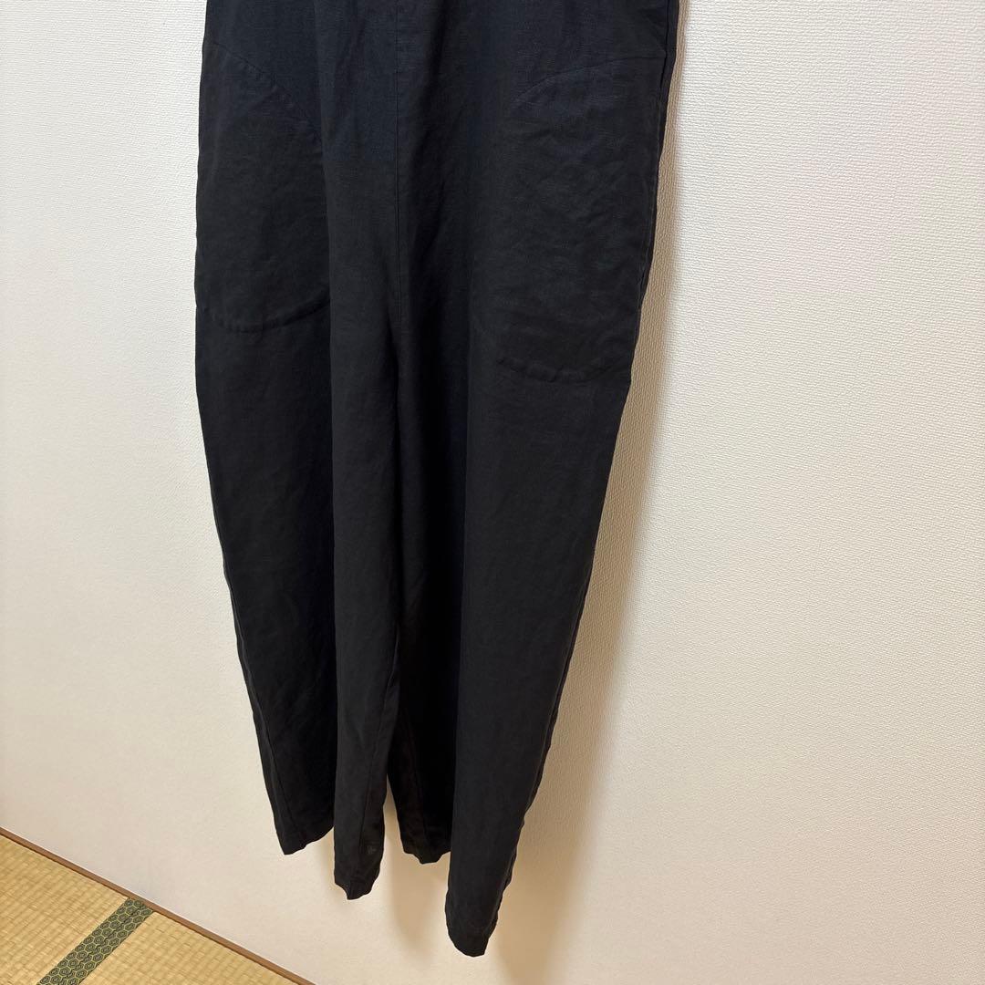 リネンサロペット　黒　かぐれ　オールインワン・つなぎ