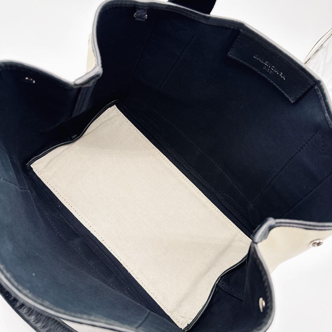 バレンシアガ ネイビーカバス S レザー ハンド トートバッグ ポーチ付 白