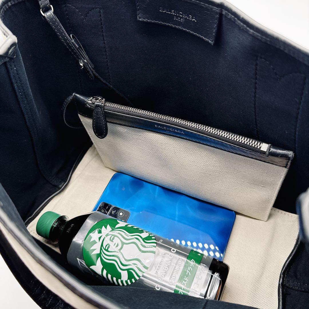 バレンシアガ ネイビーカバス S レザー ハンド トートバッグ ポーチ付 白