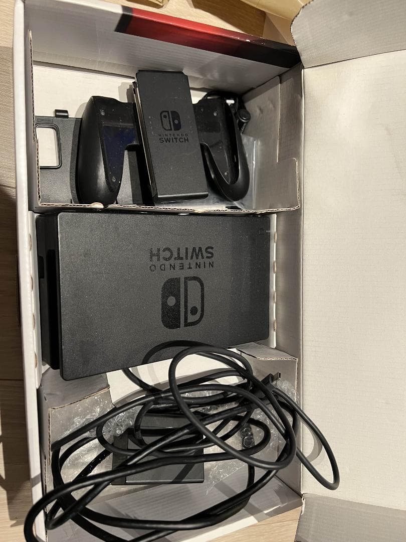 Nintendo Switch ネオンブルー・ネオンレッド 本体