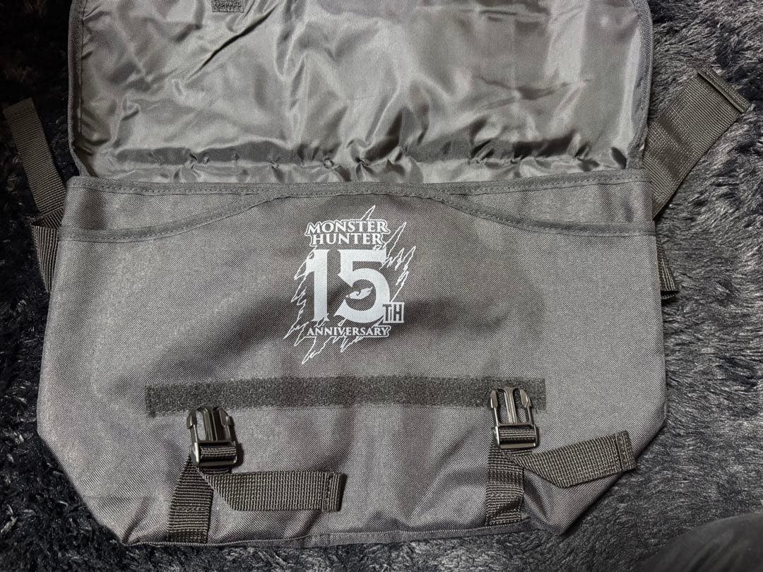 抽選 当選 限定 モンスターハンター 15周年 メッセンジャーバッグ モンハン
