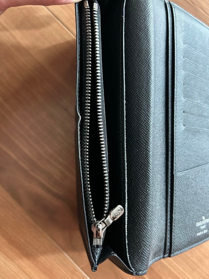 ルイヴィトン　ポルトフォイユ　ブラザ　モノグラム　エクリプス　長財布