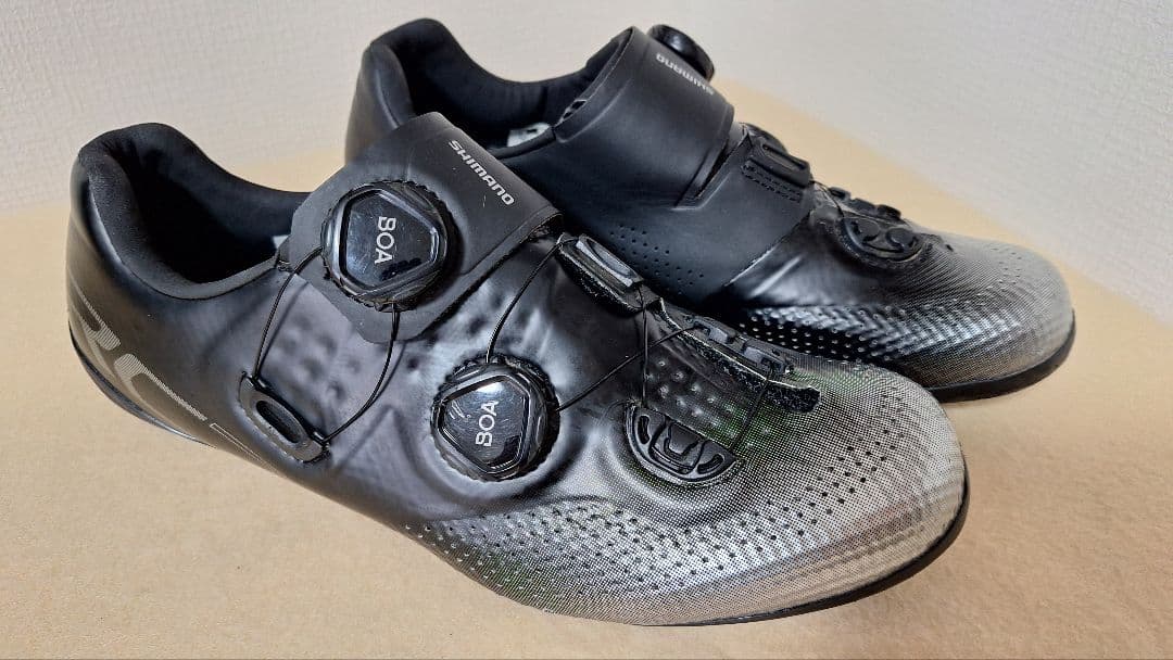 シマノ ビンディングシューズ RC7 SH-RC702 ブラック 42サイズ