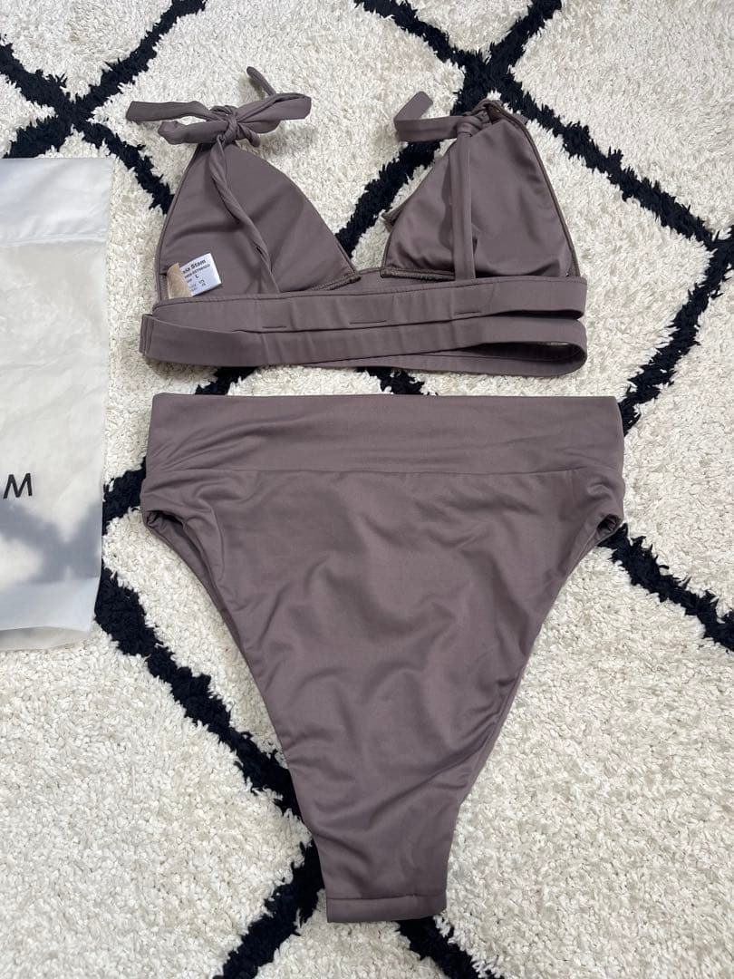 アリシアスタン水着セット L