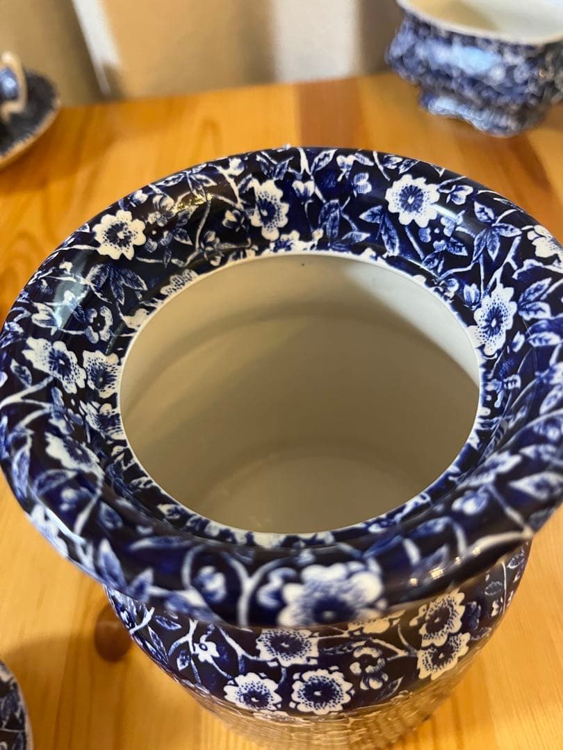 希少！バーレイ　burleigh ブルーキャリコ　キャニスター