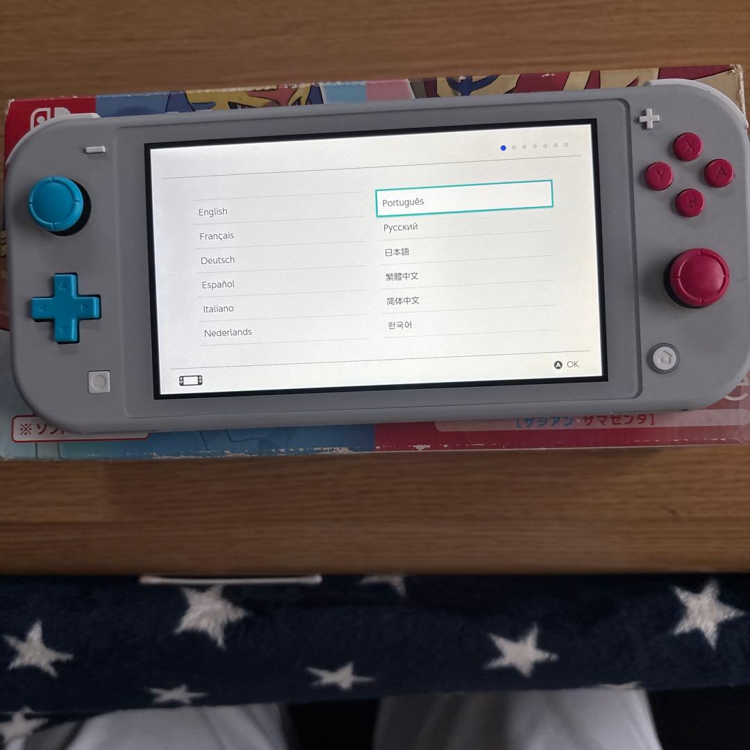 Nintendo Switch Lite ポケモンデザイン ザシアンザマゼンタ