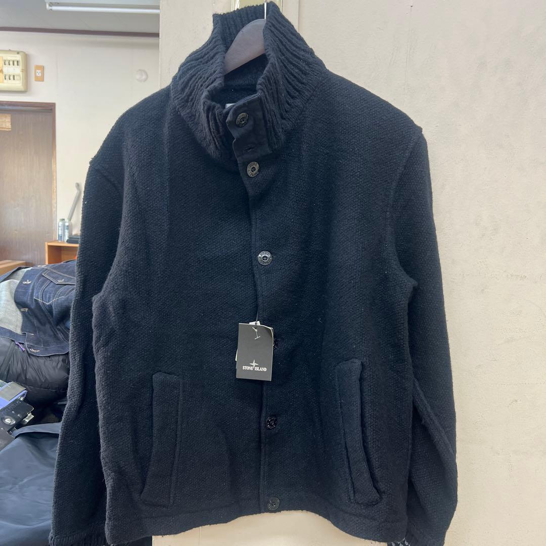 わ*き様 新宿伊勢丹購入ストーンアイランド肉厚ニットアウターネイビーM