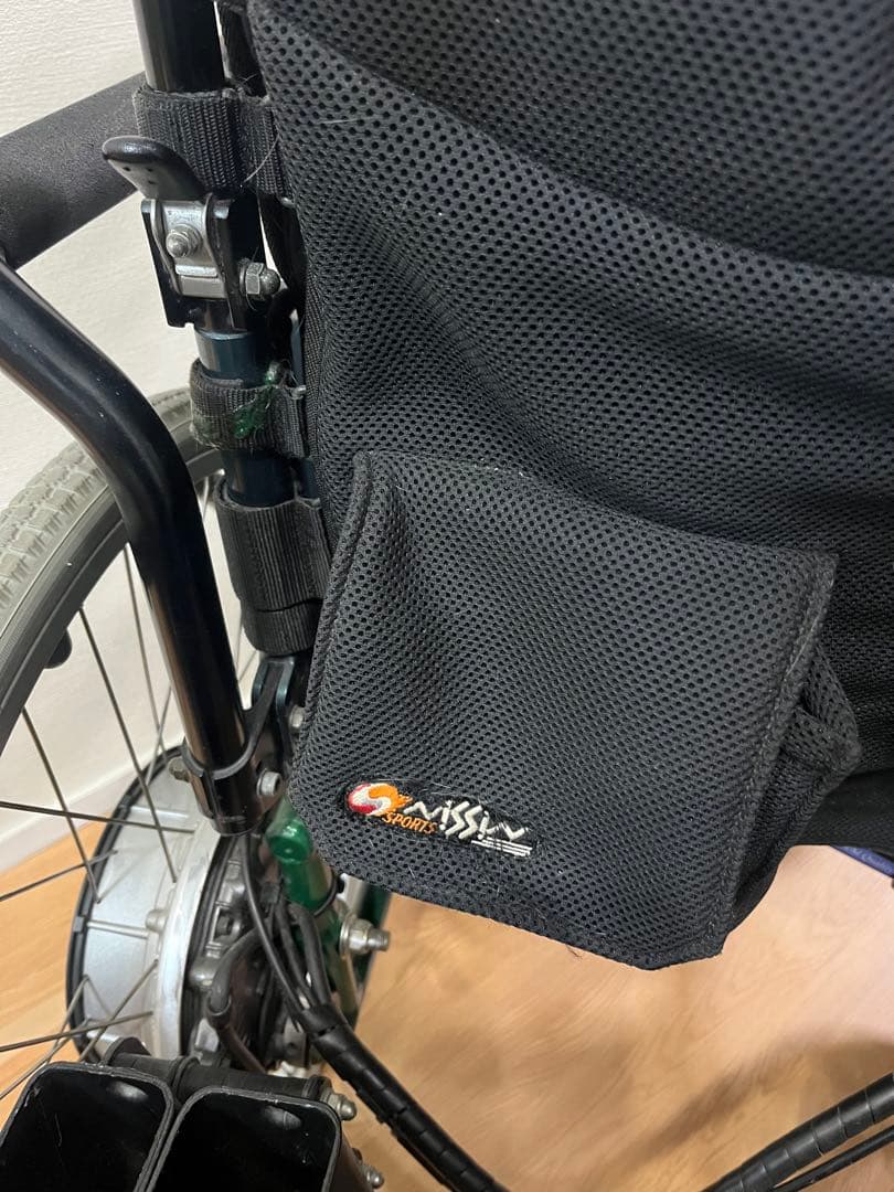 友、季　1/3 電動車椅子 ヤマハ　JWユニット (駆動部)なし