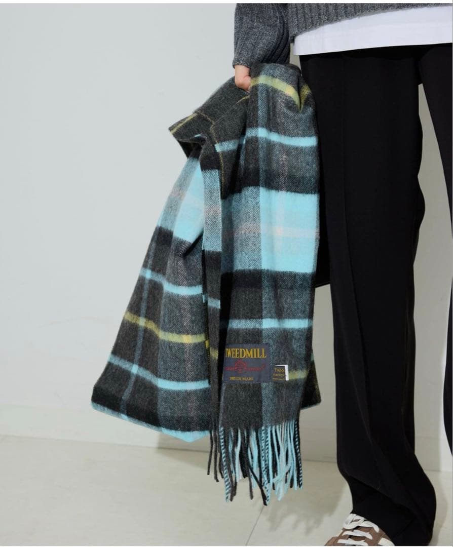 SLOBE IENA TWEEDMILL大判ストール　新品未使用⭐︎