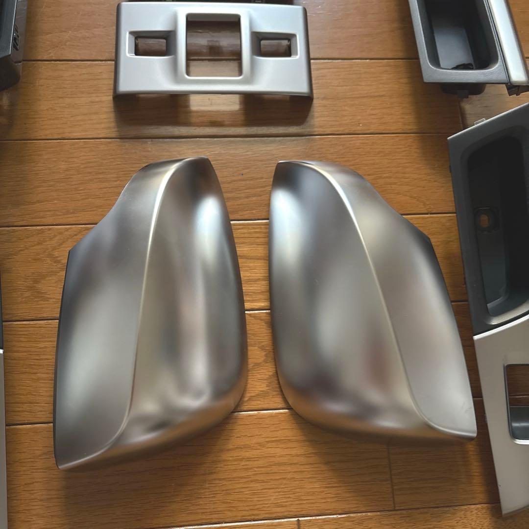 スバル　レヴォーグ　パネル　純正