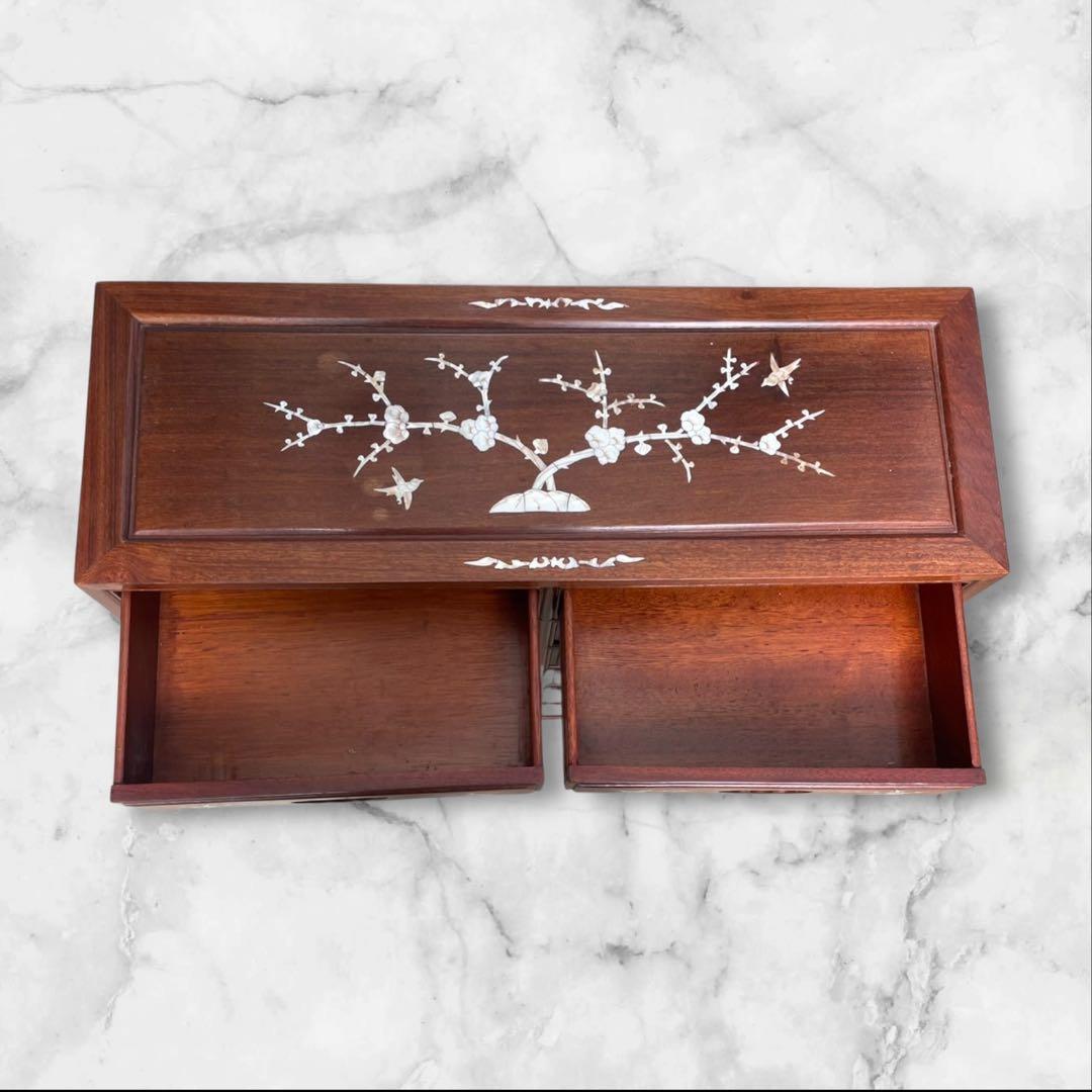 花梨材 棚 漆塗り 螺鈿細工 引出し付 収納家具