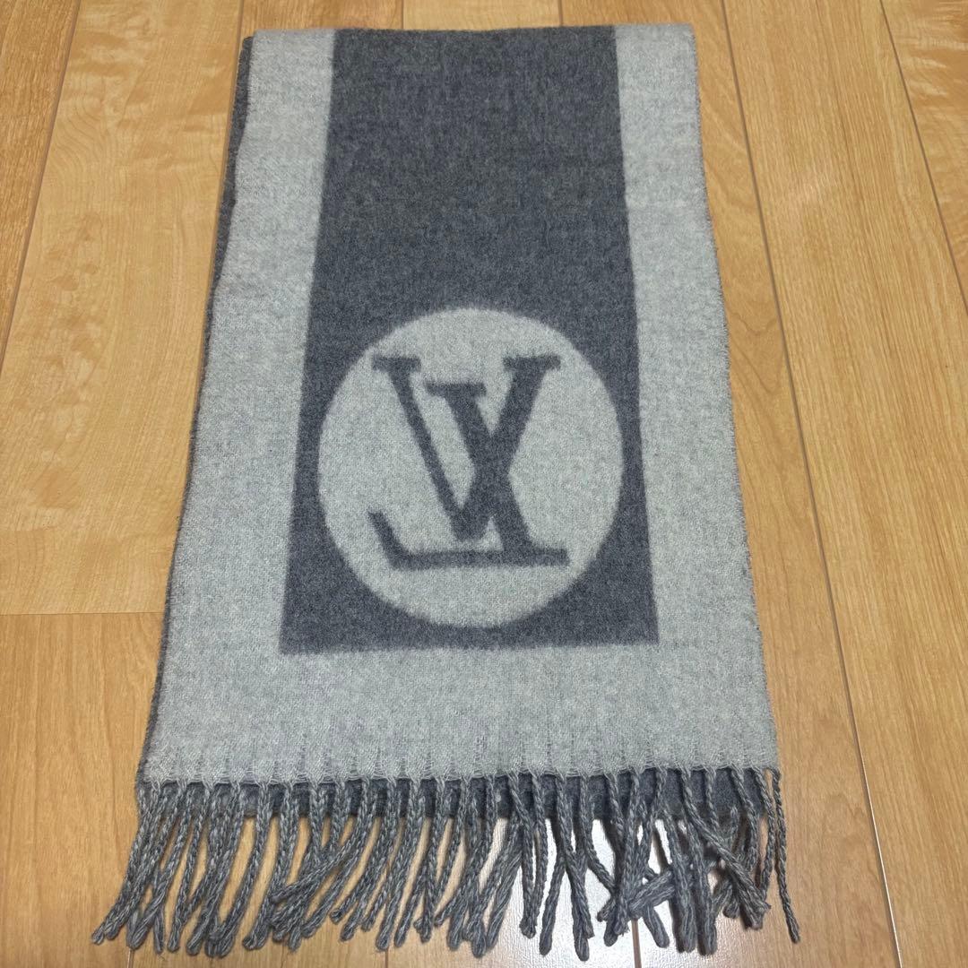 LOUIS VUITTON ルイヴィトン マフラー