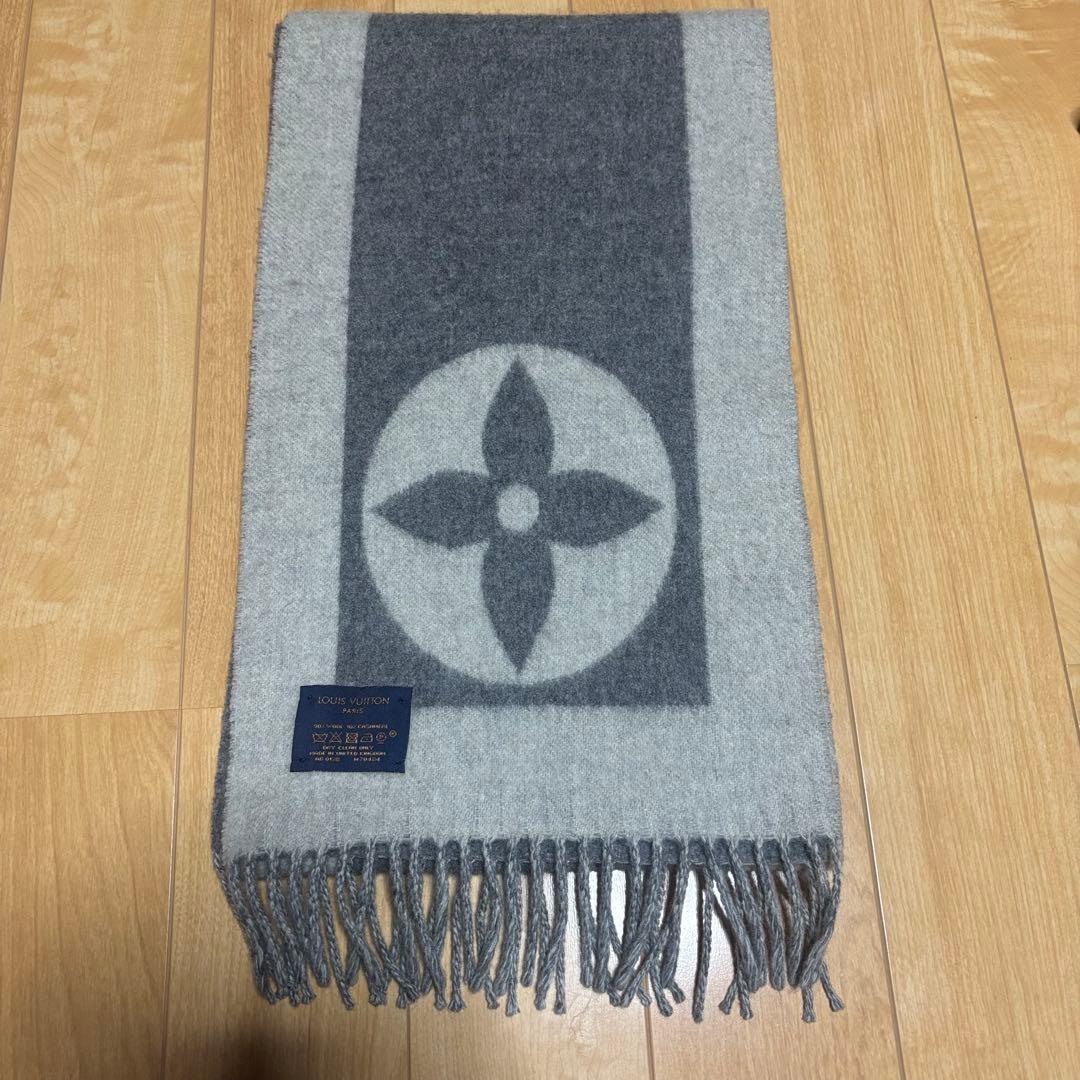 LOUIS VUITTON ルイヴィトン マフラー