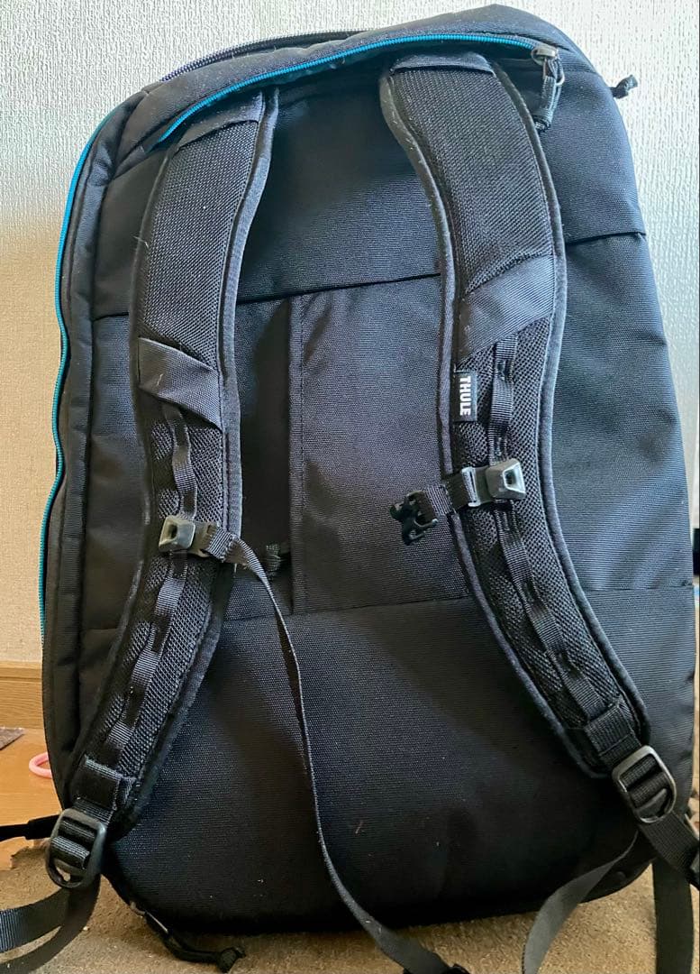 THULE 2way バッグ 黒　40L