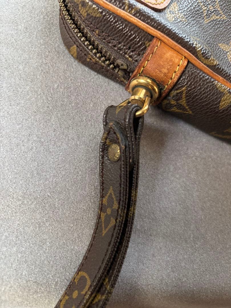 Louis Vuitton モノグラム クラッチバッグ m51825
