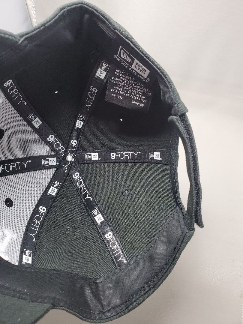 ワールドシリーズキャップ・ボール・冊子セット　ドジャースVSヤンキース 大谷翔平