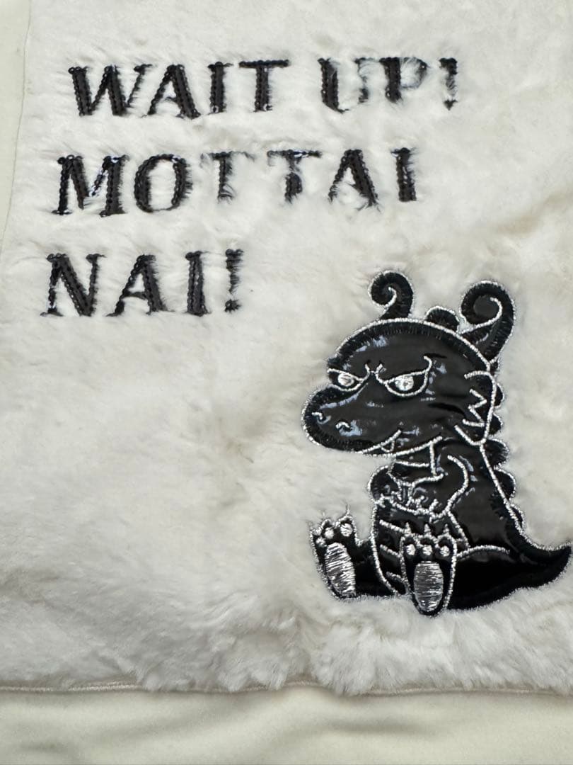 Dance With Dragon ホワイトハイネックサイズ3