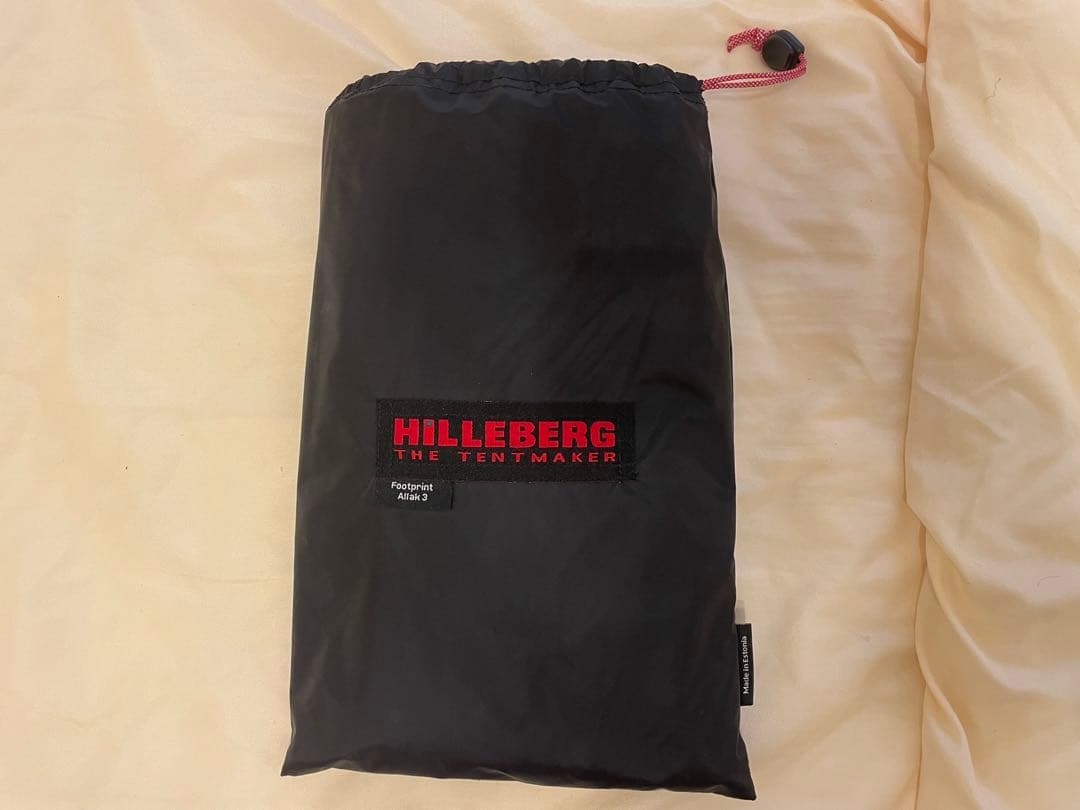 ヒルバーグ アラック3 サンド※クー太郎　フットプリント付き