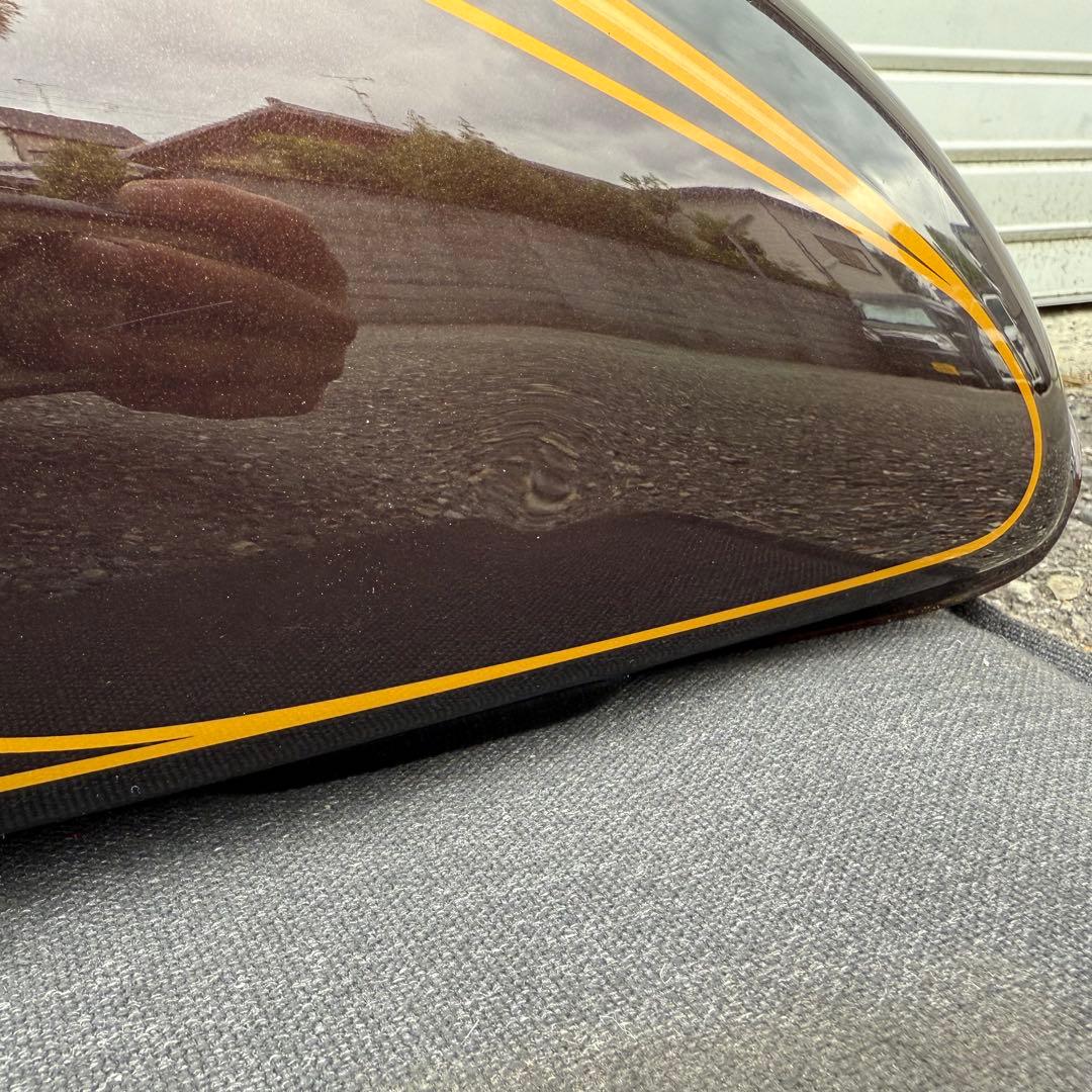 SR400 RH01J 純正タンク