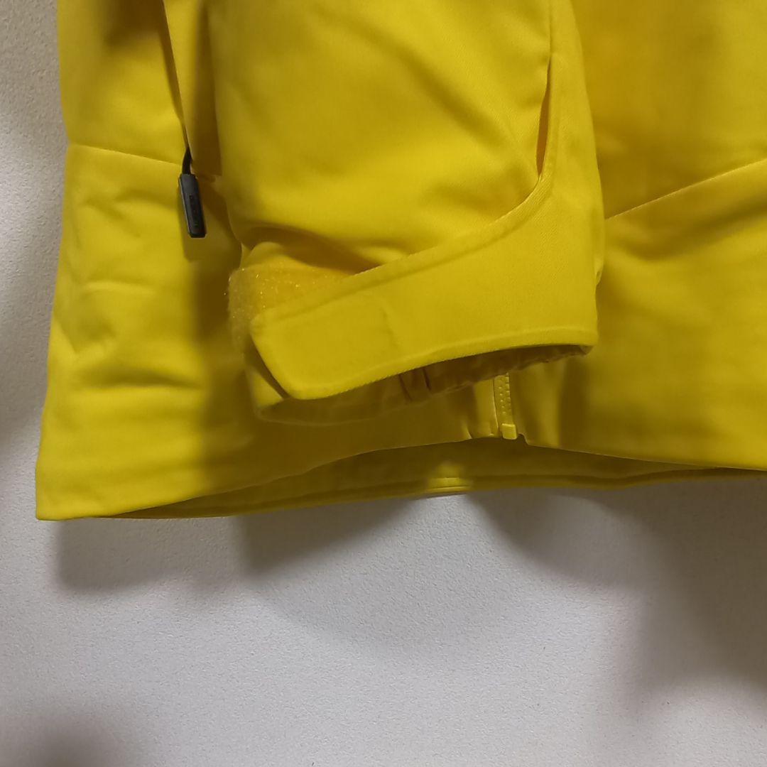 DESCENTE S.I.O INSULATED JACKET 22-23モデル